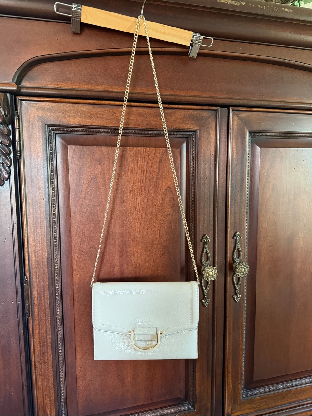 Topshop White faux leather Crossbody Bag with Gold Chain